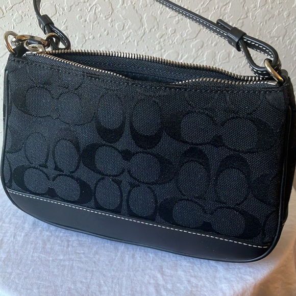 Coach: Black Signature Demi (6094) Mini Leather/Canvas handbag- Y2K- Silver tone - Picture 7 of 16